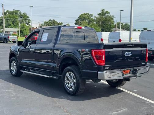 Antimatter Blue Metallic 2022 Ford F-150 XLT
