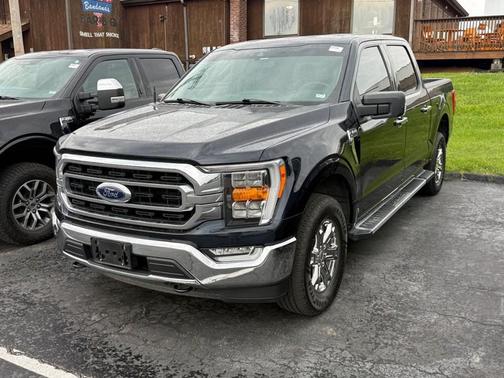 Antimatter Blue Metallic 2022 Ford F-150 XLT