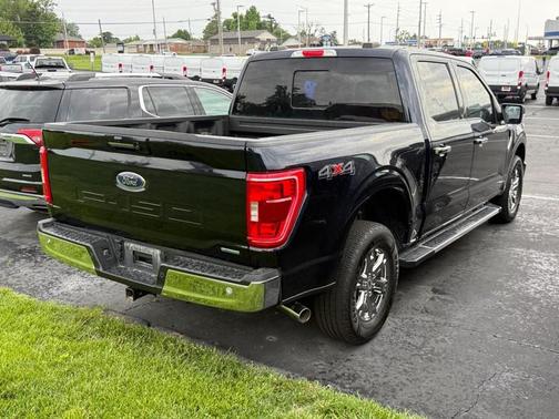 Antimatter Blue Metallic 2022 Ford F-150 XLT
