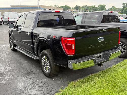 Antimatter Blue Metallic 2022 Ford F-150 XLT