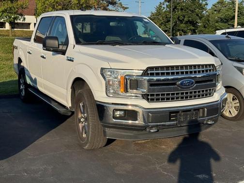 Oxford White 2019 Ford F-150 XLT