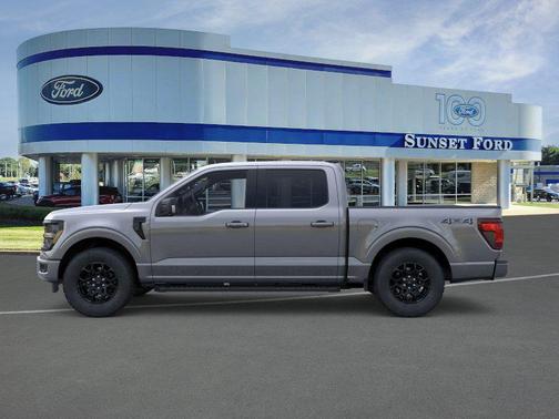 Carbonized Gray Metallic 2026 Ford F-150 XLT