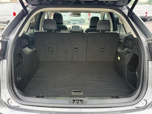 Carbonized Gray Metallic 2024 Ford Edge SEL