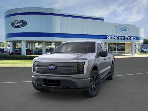 2025 Ford F-150 Lightning Flash