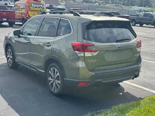 Jasper Green Metallic 2019 Subaru Forester Limited