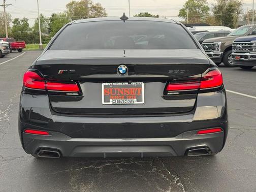 Black Sapphire Metallic 2021 BMW 530 530i