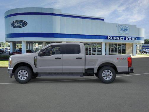 2025 Ford F-250 XLT