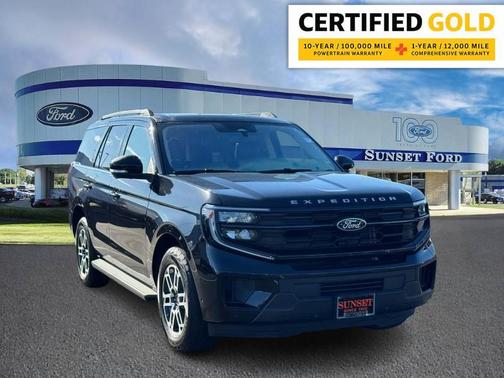 Agate Black Metallic 2025 Ford Expedition Active