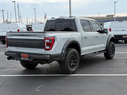 Avalanche 2023 Ford F-150 Raptor