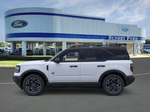 Space White Metallic 2026 Ford Bronco Sport Outer Banks