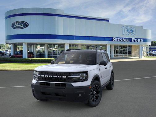 Space White Metallic 2026 Ford Bronco Sport Outer Banks