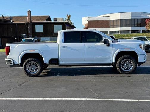 2022 GMC Sierra 2500 Denali