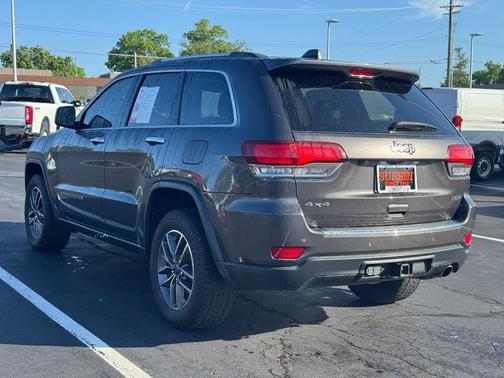 Granite Crystal Metallic Clearcoat 2020 Jeep Grand Cherokee Limited