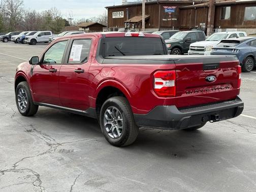 2025 Ford Maverick XLT