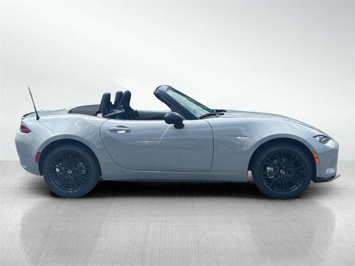 2025 Mazda MX-5 Miata Club
