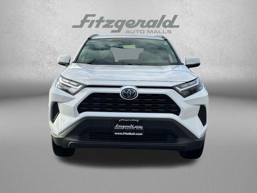 2024 Toyota RAV4 Hybrid XLE
