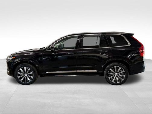 2024 Volvo XC90 B6 Plus Bright Theme 7-Seater