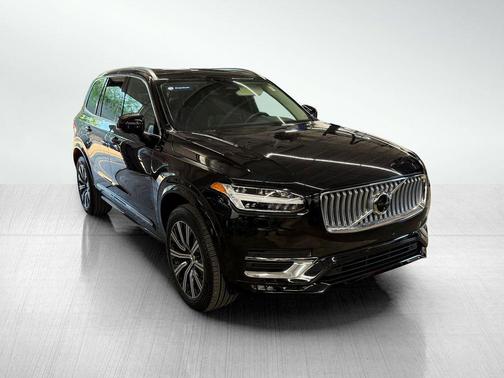 2024 Volvo XC90 B6 Plus Bright Theme 7-Seater