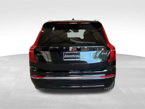 2024 Volvo XC90 B6 Plus Bright Theme 7-Seater