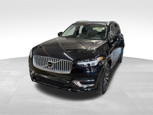 2024 Volvo XC90 B6 Plus Bright Theme 7-Seater