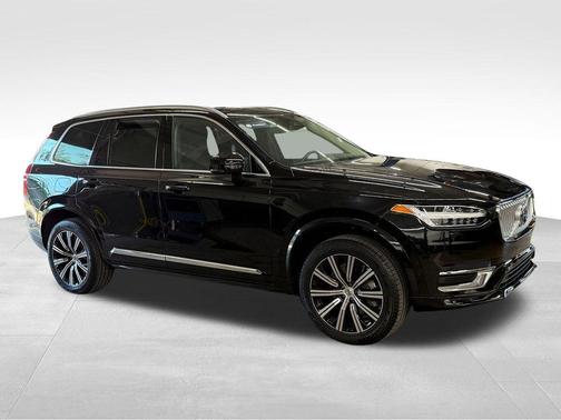2024 Volvo XC90 B6 Plus Bright Theme 7-Seater