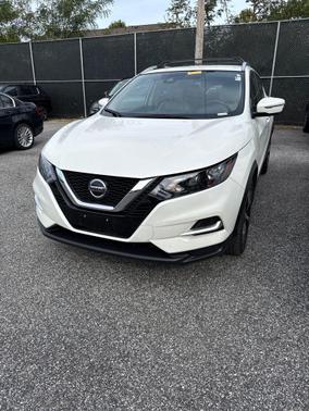 2022 Nissan Rogue Sport SL