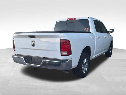 2019 RAM 1500 SLT