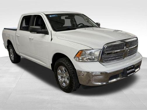 2019 RAM 1500 SLT