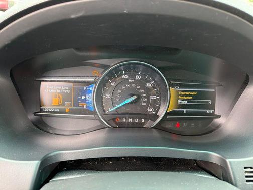 Magnetic Metallic 2016 Ford Explorer XLT
