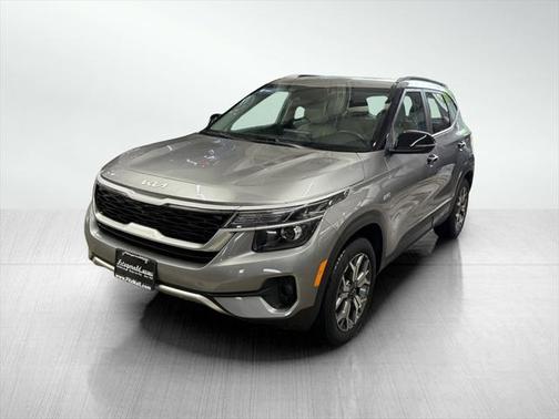 2022 Kia Seltos EX