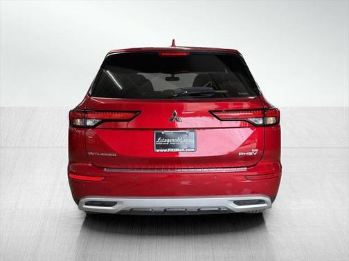 2023 Mitsubishi Outlander PHEV SE S-AWC