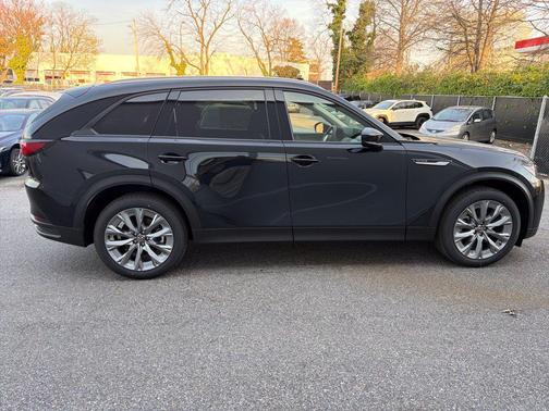 Jet Black Mica 2026 Mazda CX-90 3.3 Turbo Preferred