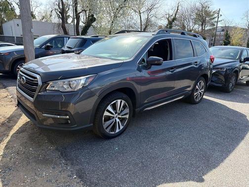 Magnetite Gray Metallic 2019 Subaru Ascent Limited 8-Passenger