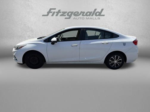 Summit White 2017 Chevrolet Cruze LS