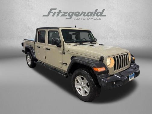 Gobi Clearcoat 2020 Jeep Gladiator Sport S