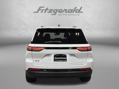 2024 Jeep Grand Cherokee Altitude