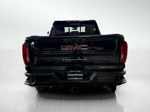 2023 GMC Sierra 2500 Denali
