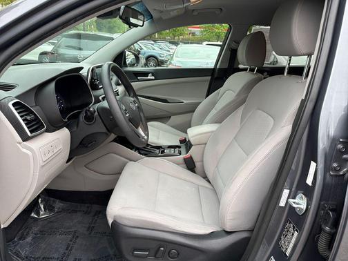 Coliseum Gray 2019 Hyundai TUCSON SE