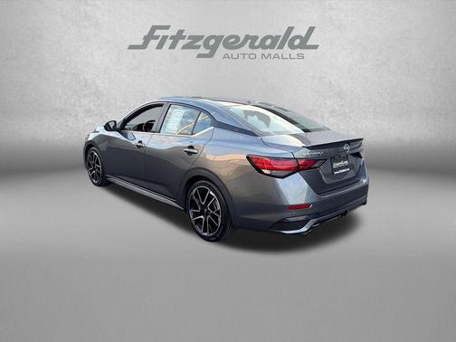 Gun Metallic 2025 Nissan Sentra SR