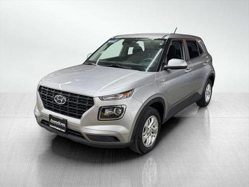 2024 Hyundai VENUE SE