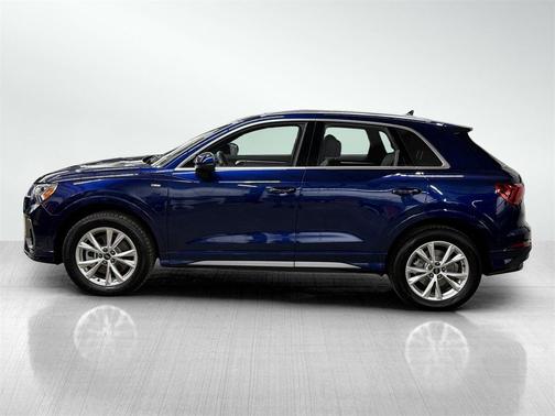2023 Audi Q3 Premium 45 TFSI S line quattro Tiptronic