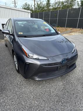 2019 Toyota Prius LE