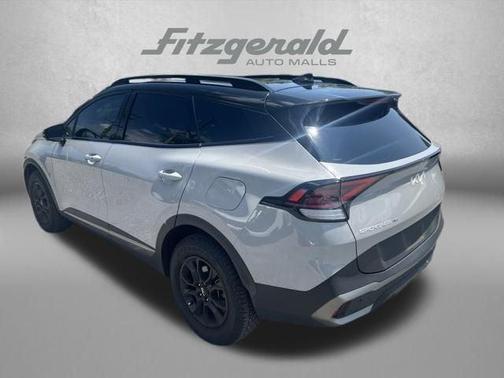 Wolf Gray/Ebony Black Roof 2024 Kia Sportage S