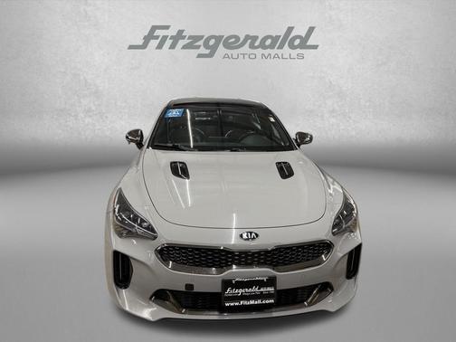 2018 Kia Stinger GT1