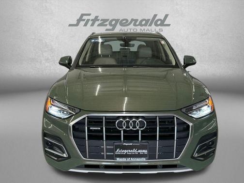 Green Metallic 2023 Audi Q5 40 Premium