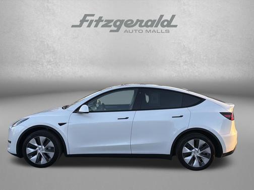 2023 Tesla Model Y Long Range Dual Motor All-Wheel Drive