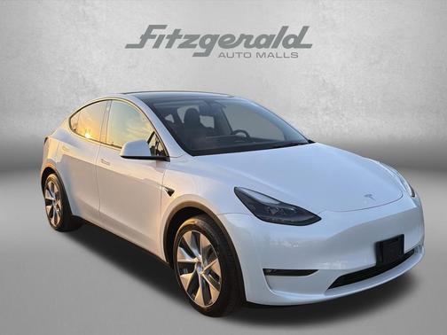 2023 Tesla Model Y Long Range Dual Motor All-Wheel Drive