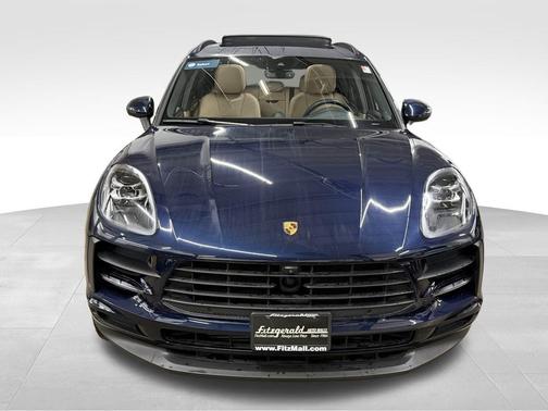 2021 Porsche Macan Base