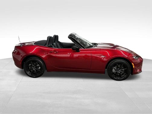 2024 Mazda MX-5 Miata Sport
