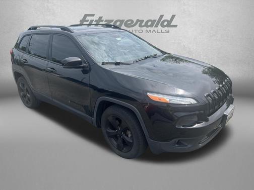 Diamond Black Crystal Pearlcoat 2017 Jeep Cherokee Limited